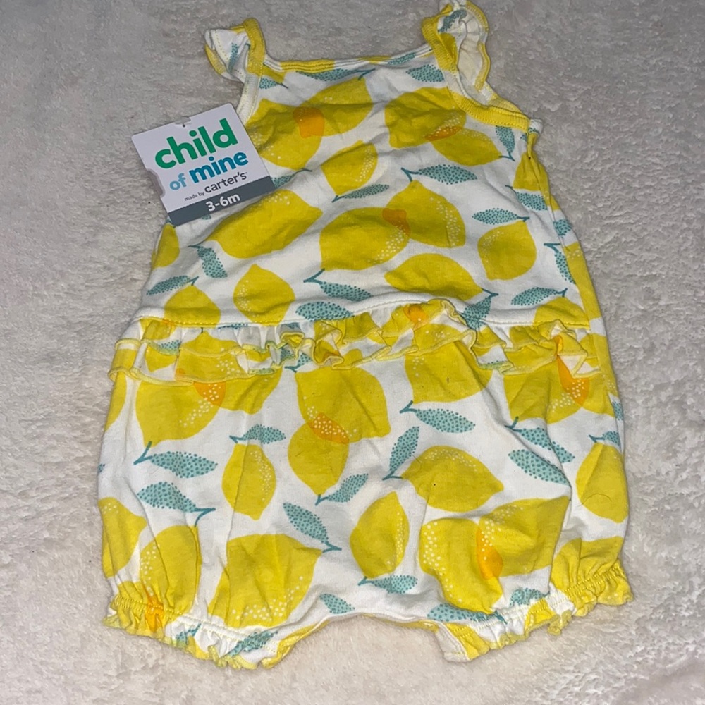 Carters onesies size 3-6 months